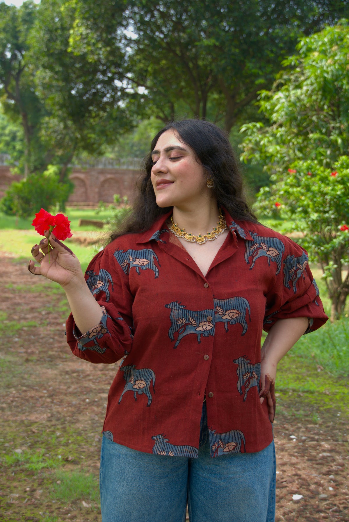 Gul kameez
