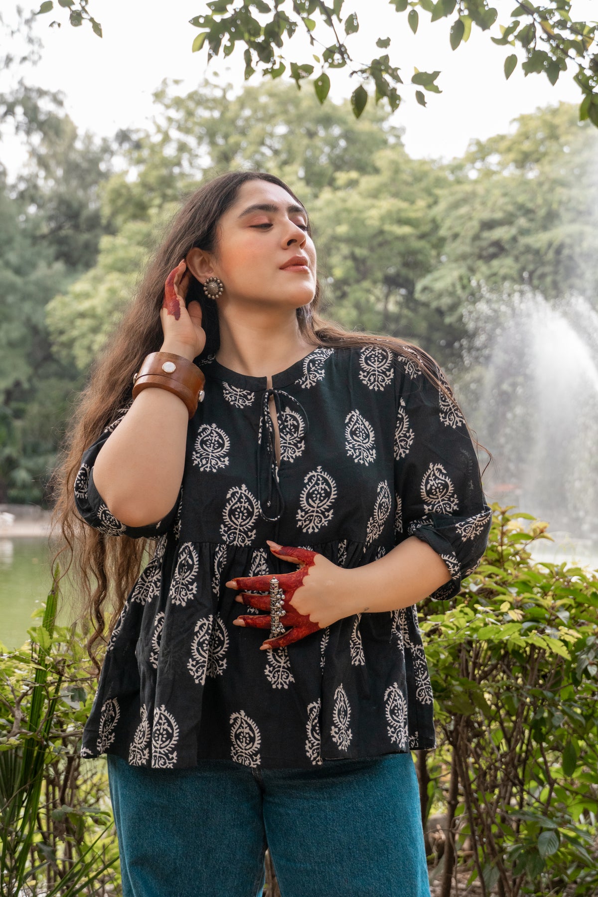 Kajaal Kurti