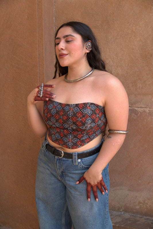 Sia Ajrak corset